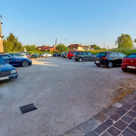 מלון Riviera Dei Dogi 4*