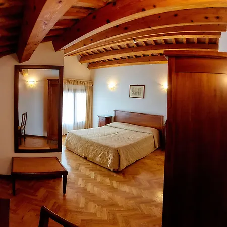 Hotel Riviera Dei Dogi 4*
